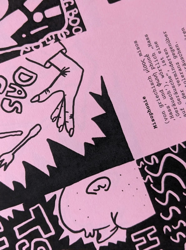 Ausschnitt aus Zine mit Illustrationen im Comic Stil, schwarz auf pinkem Papier.